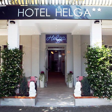 Hotel Helga Каорле Экстерьер фото